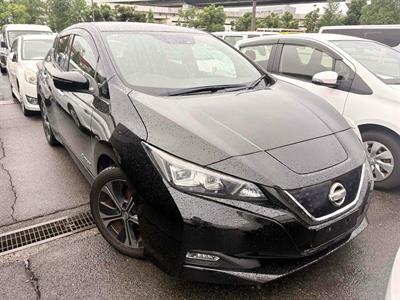 2018 Nissan Leaf - Thumbnail