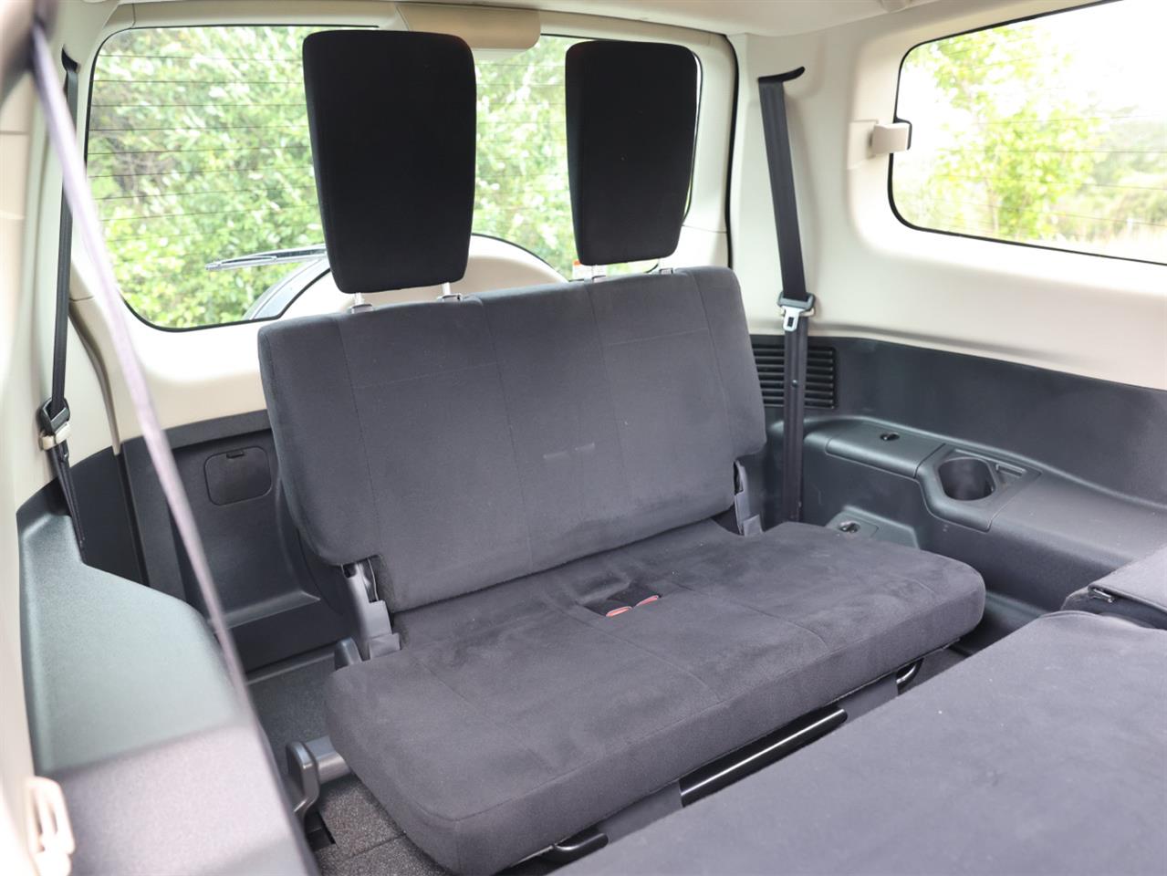 2013 Mitsubishi PAJERO