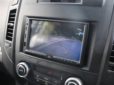 2013 Mitsubishi PAJERO - Thumbnail