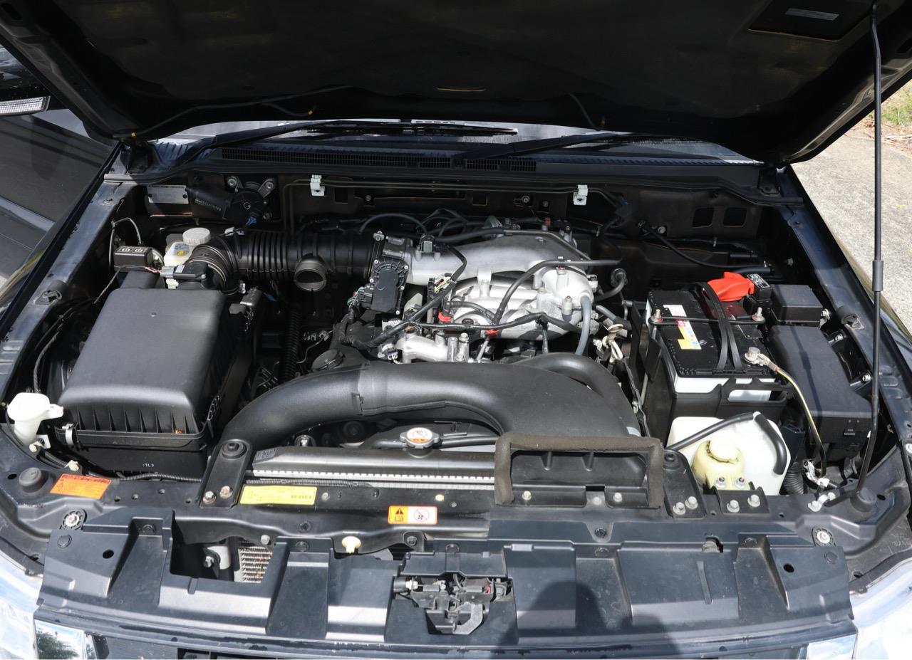 2013 Mitsubishi PAJERO