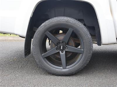 2015 Volkswagen Amarok - Thumbnail