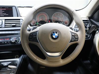 2012 BMW 320d - Thumbnail