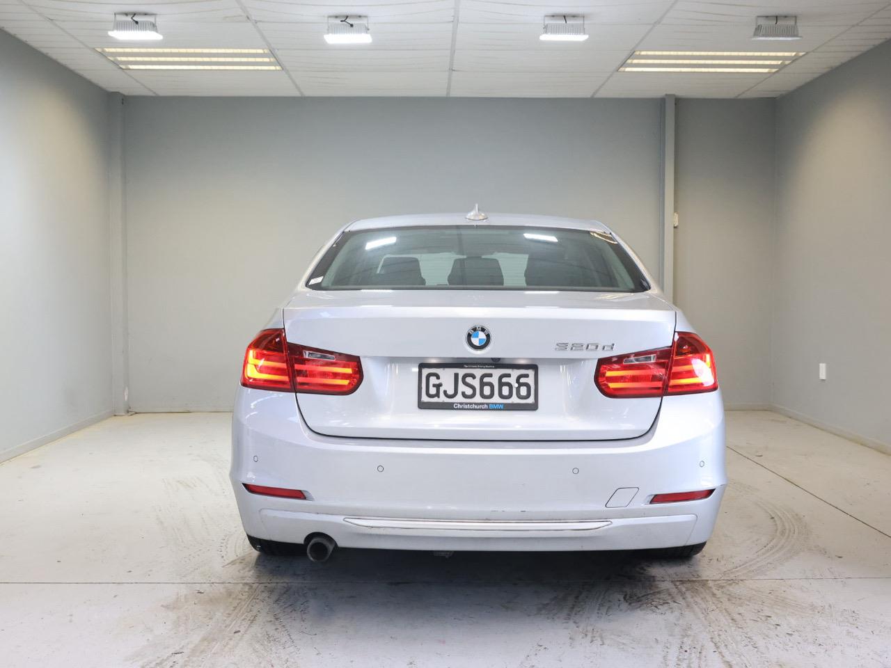 2012 BMW 320d