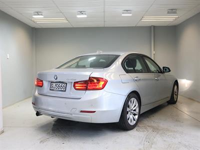 2012 BMW 320d - Thumbnail