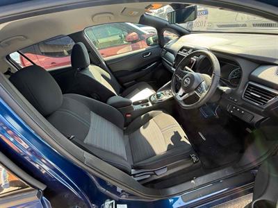 2021 Nissan Leaf - Thumbnail