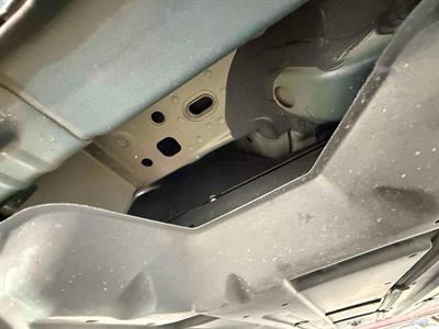 2021 Nissan Leaf - Thumbnail