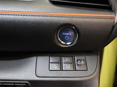 2015 Toyota Sienta - Thumbnail