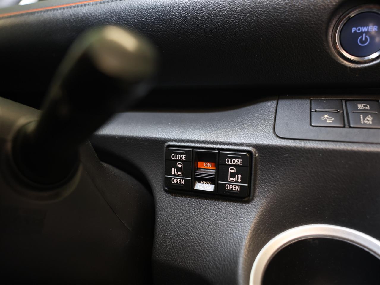 2015 Toyota Sienta