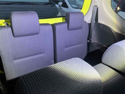 2015 Toyota Sienta - Thumbnail