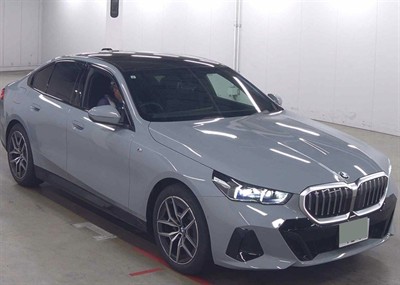 2024 BMW 523d