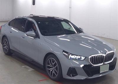 2024 BMW 523d