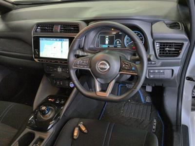 2024 Nissan Leaf - Thumbnail