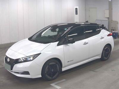 2024 Nissan Leaf - Thumbnail