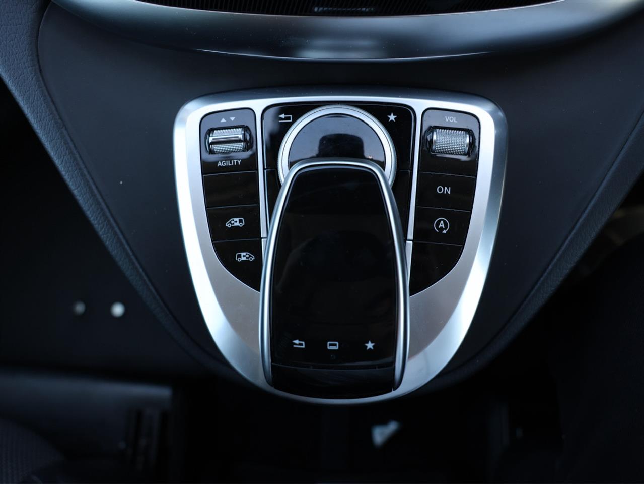 2016 Mercedes-Benz V 220 d