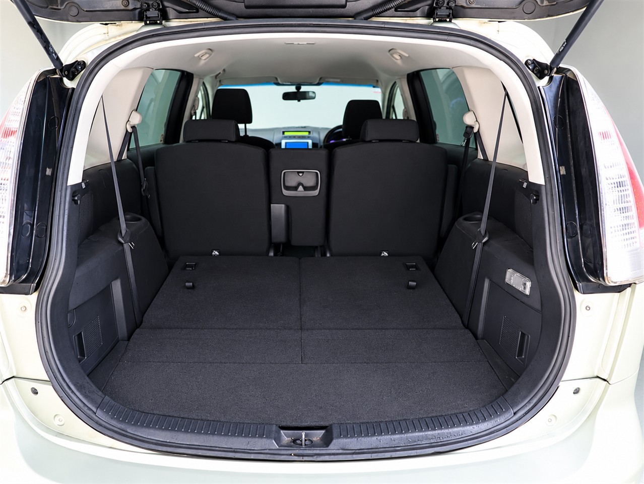 2008 Mazda Premacy