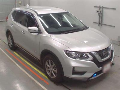 2020 Nissan X-Trail - Thumbnail