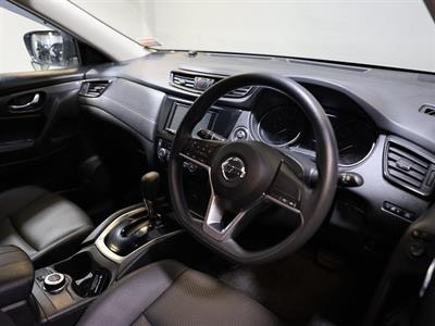 2020 Nissan X-Trail - Thumbnail