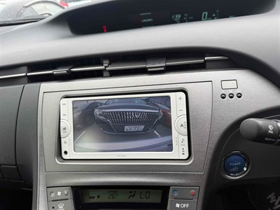 2013 Toyota Prius - Thumbnail