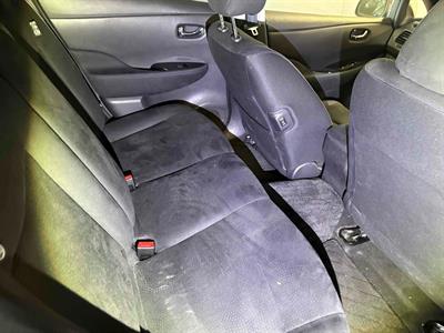 2015 Nissan Leaf - Thumbnail