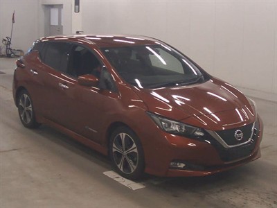 2017 Nissan Leaf - Thumbnail