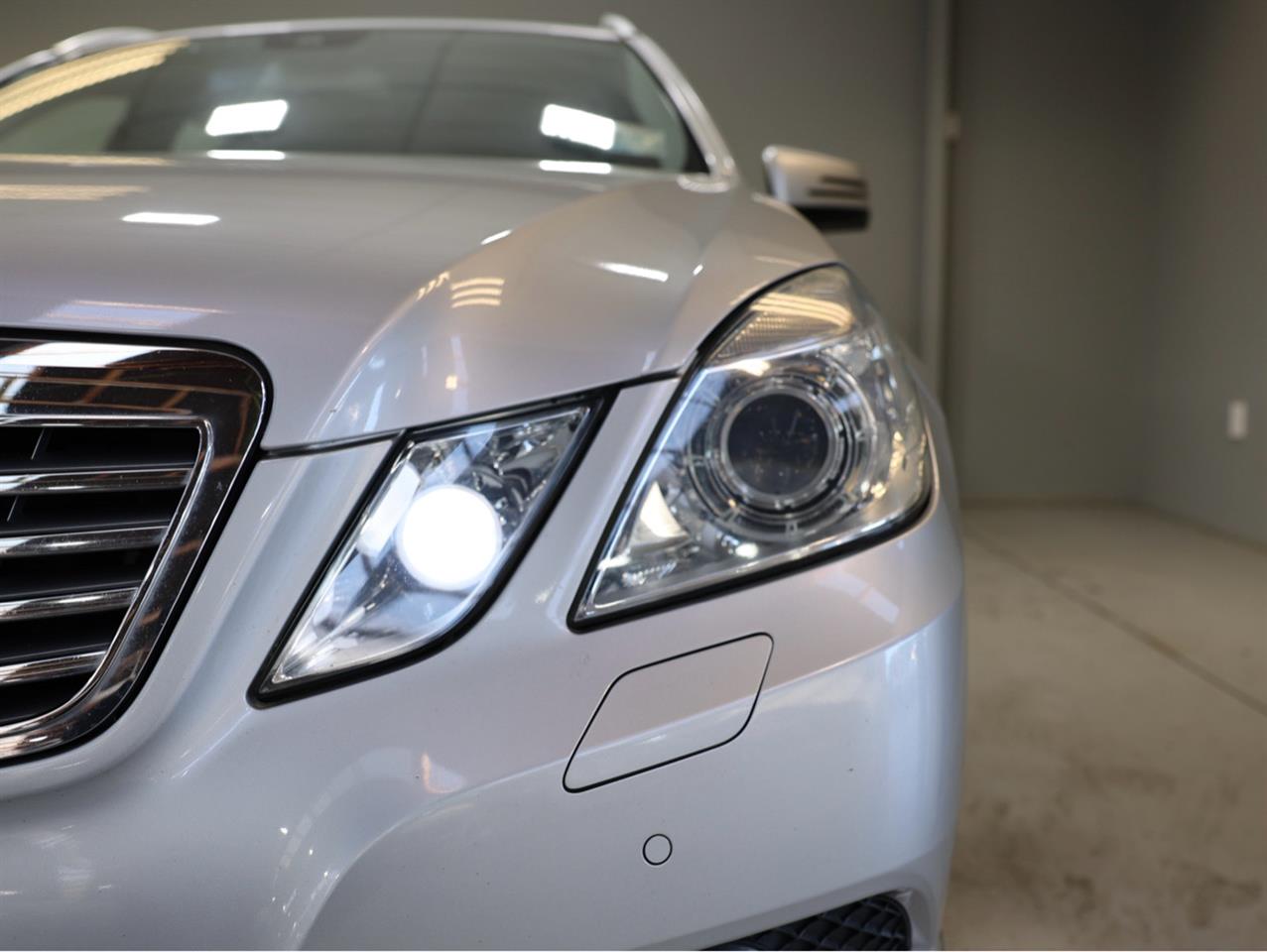 2011 Mercedes-Benz E 300