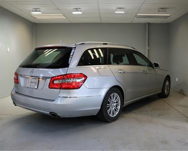 2011 Mercedes-Benz E 300 - Thumbnail