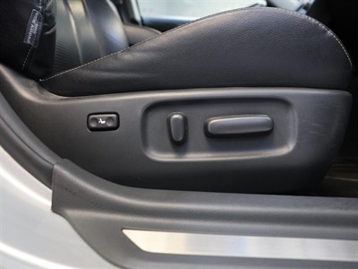 2011 Toyota Aurion - Thumbnail