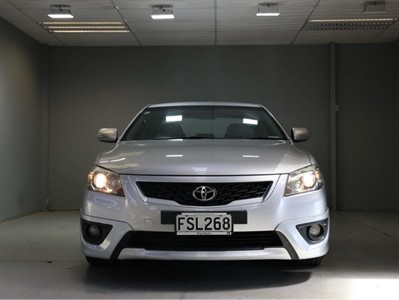 2011 Toyota Aurion - Thumbnail