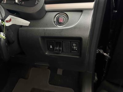 2014 Suzuki Swift - Thumbnail