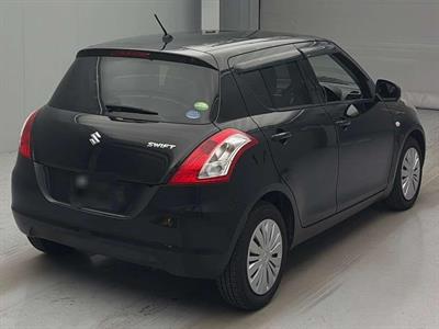2014 Suzuki Swift - Thumbnail