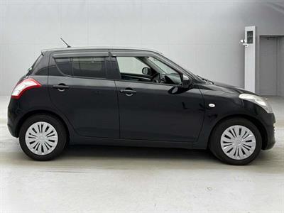 2014 Suzuki Swift - Thumbnail