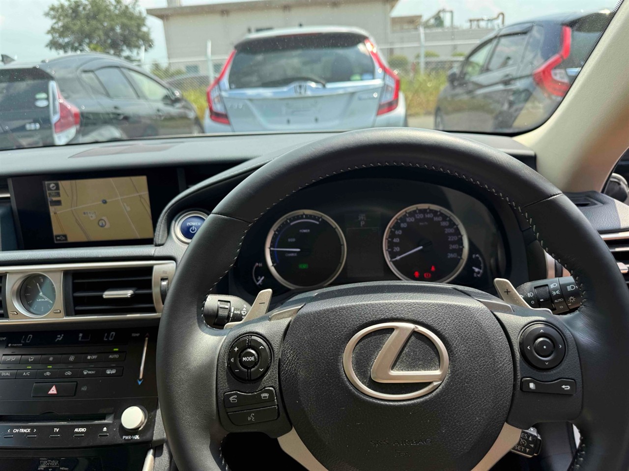 2013 Lexus IS300H