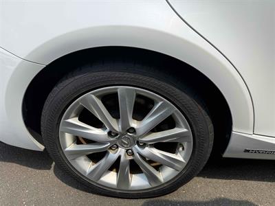 2013 Lexus IS300H - Thumbnail