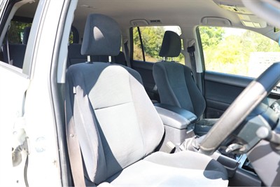 2019 Toyota Land Cruiser Prado - Thumbnail