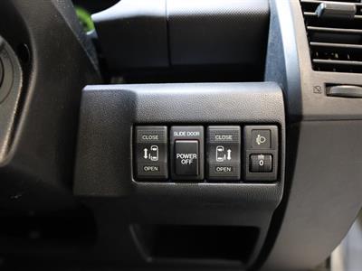 2005 Mazda Premacy - Thumbnail