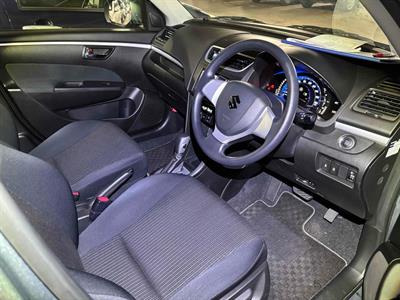 2015 Suzuki Swift - Thumbnail