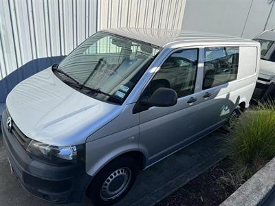 2015 Volkswagen T5 - Thumbnail