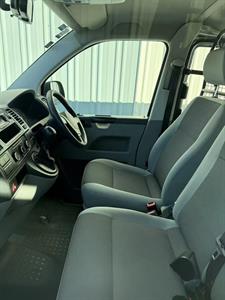 2015 Volkswagen T5 - Thumbnail