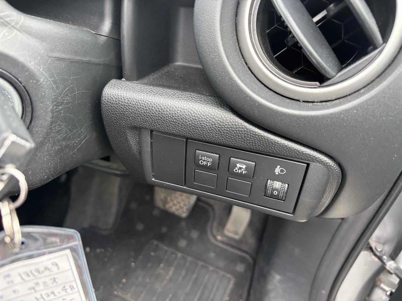 2012 Mazda Demio
