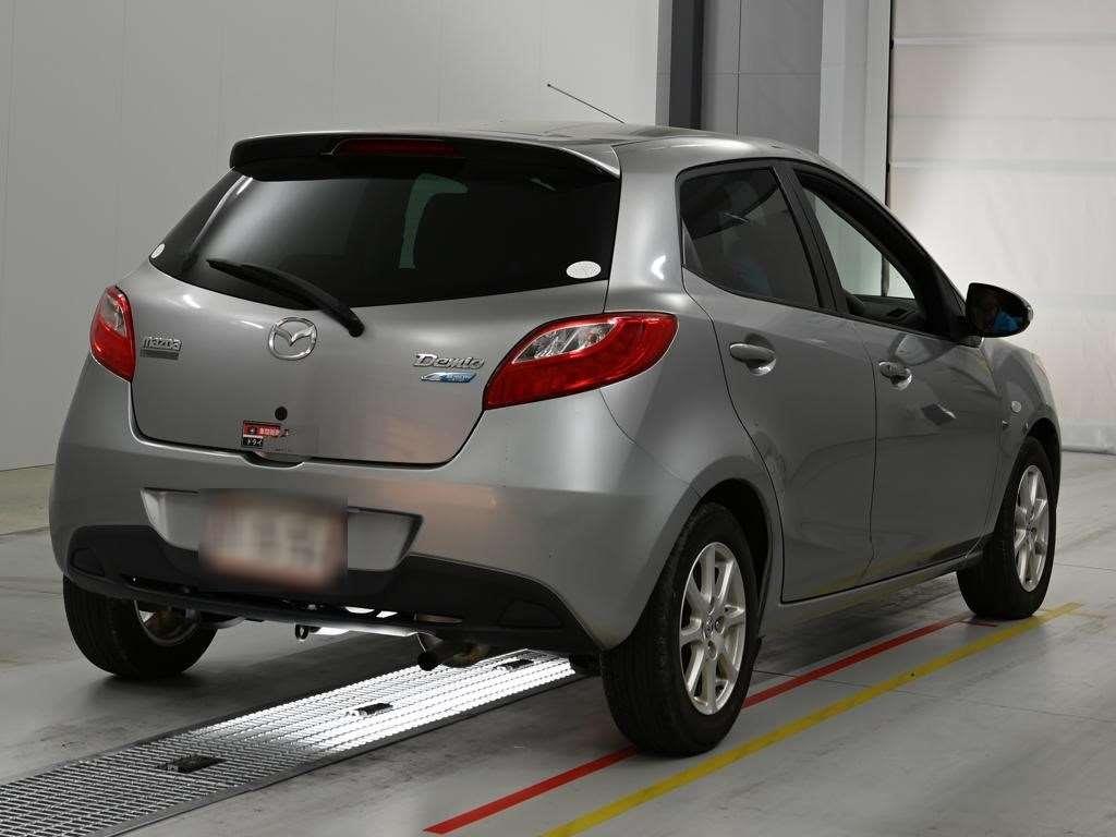 2012 Mazda Demio