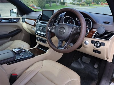 2016 Mercedes-Benz GLS 350 d - Thumbnail