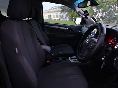 2018 Holden Colorado - Thumbnail