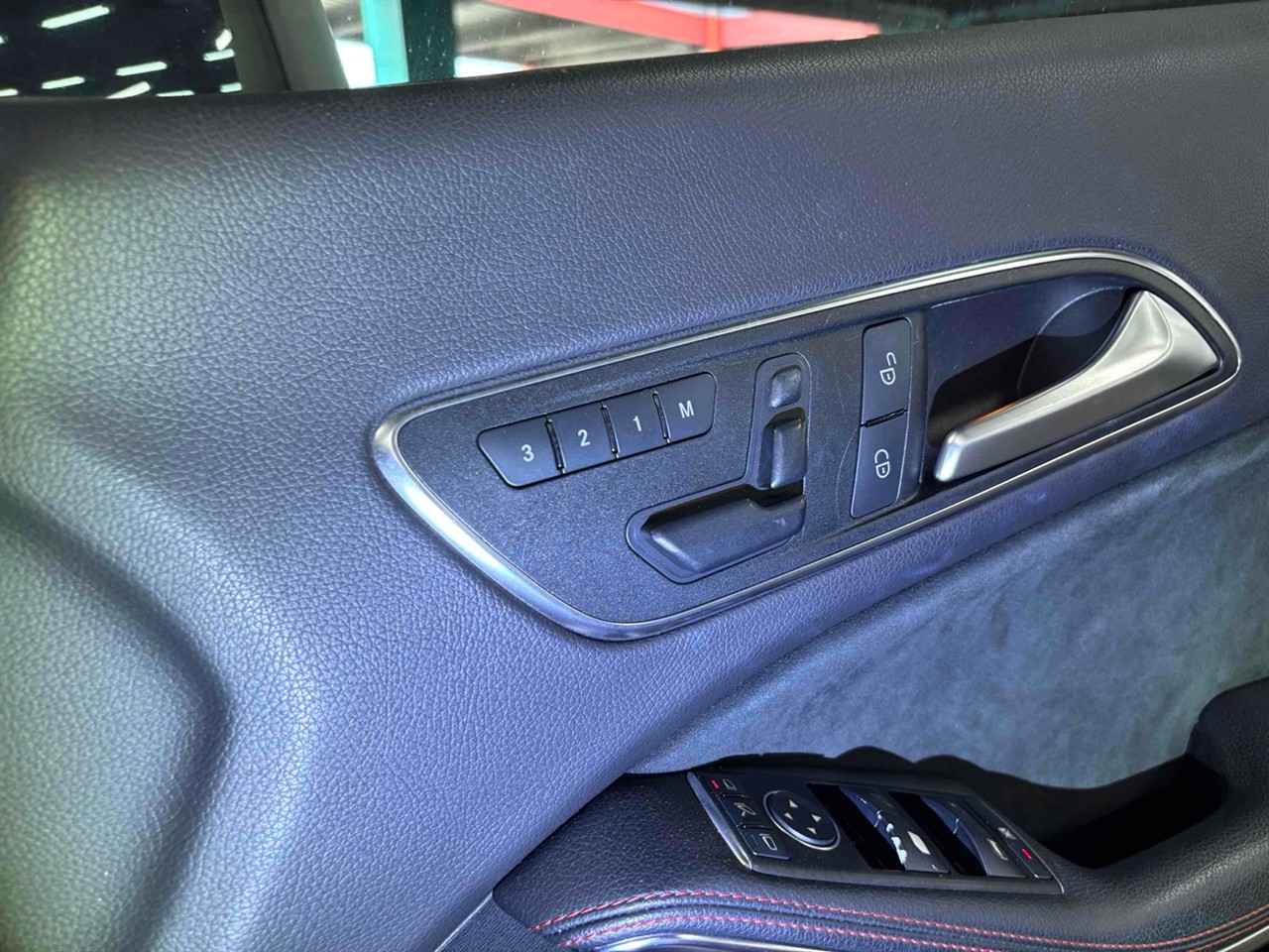 2015 Mercedes-Benz CLA250