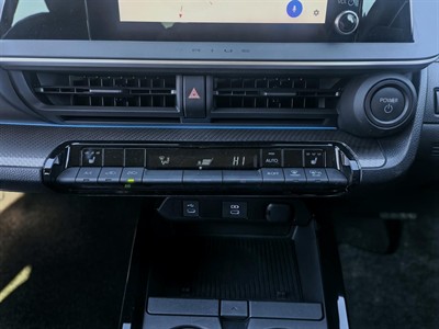 2024 Toyota Prius - Thumbnail
