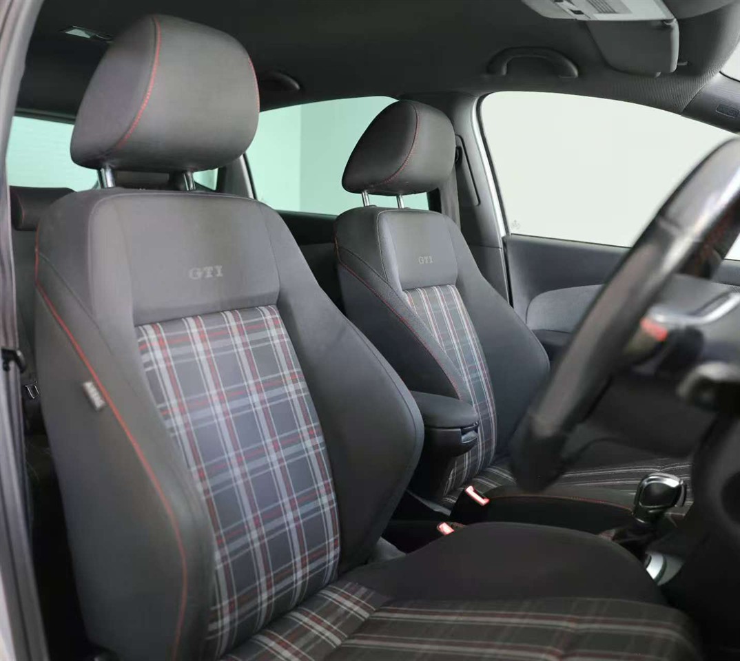 2011 Volkswagen Polo