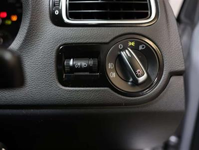 2011 Volkswagen Polo - Thumbnail