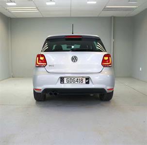 2011 Volkswagen Polo - Thumbnail