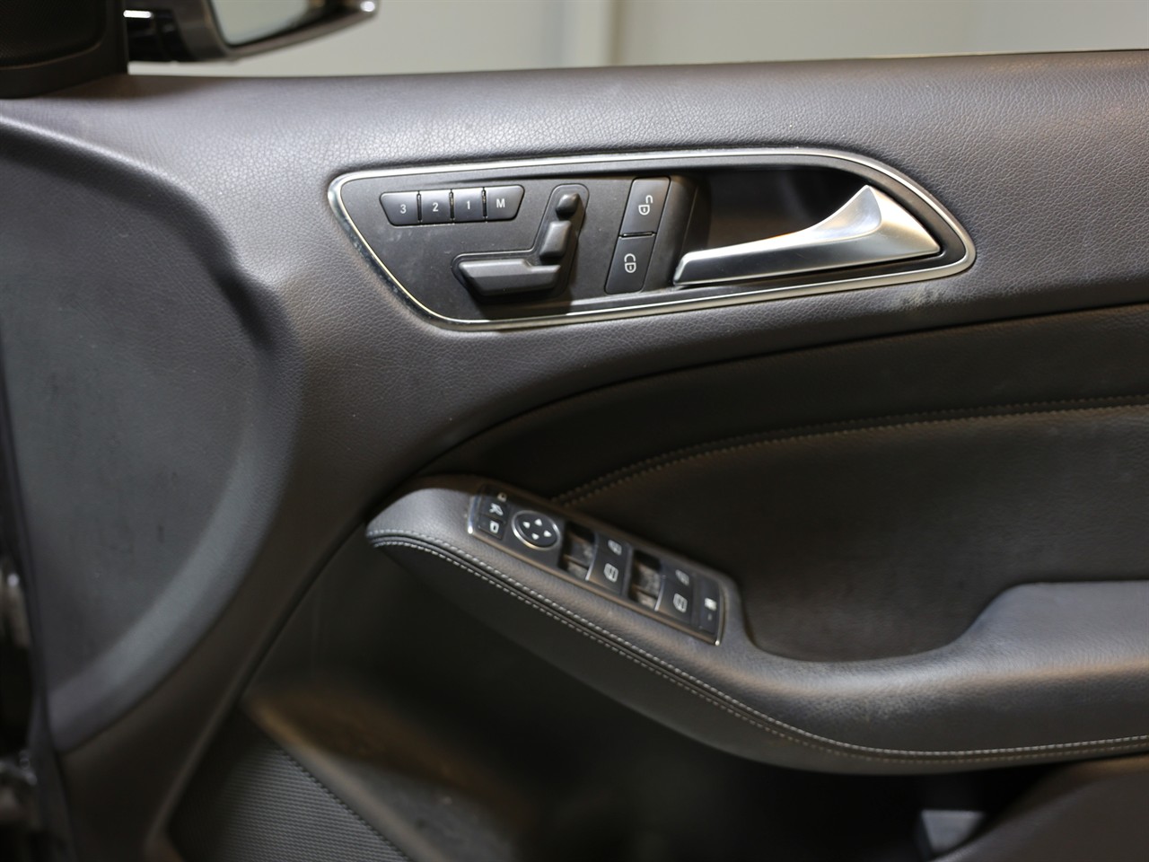 2014 Mercedes-Benz B 200