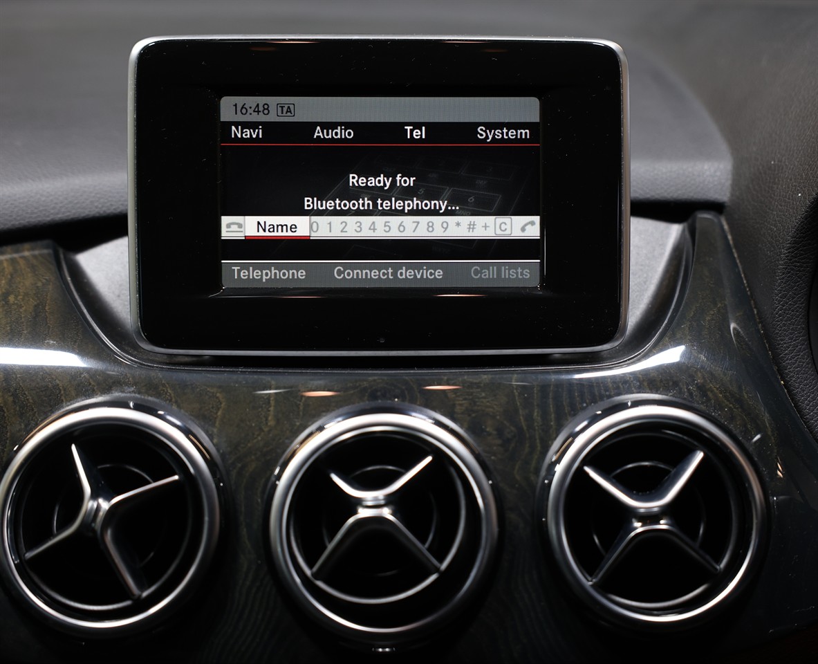 2014 Mercedes-Benz B 200