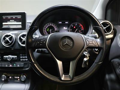 2014 Mercedes-Benz B 200 - Thumbnail
